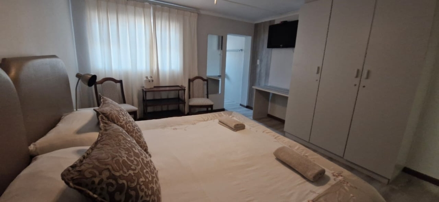 15 Bedroom Property for Sale in Porterville Western Cape